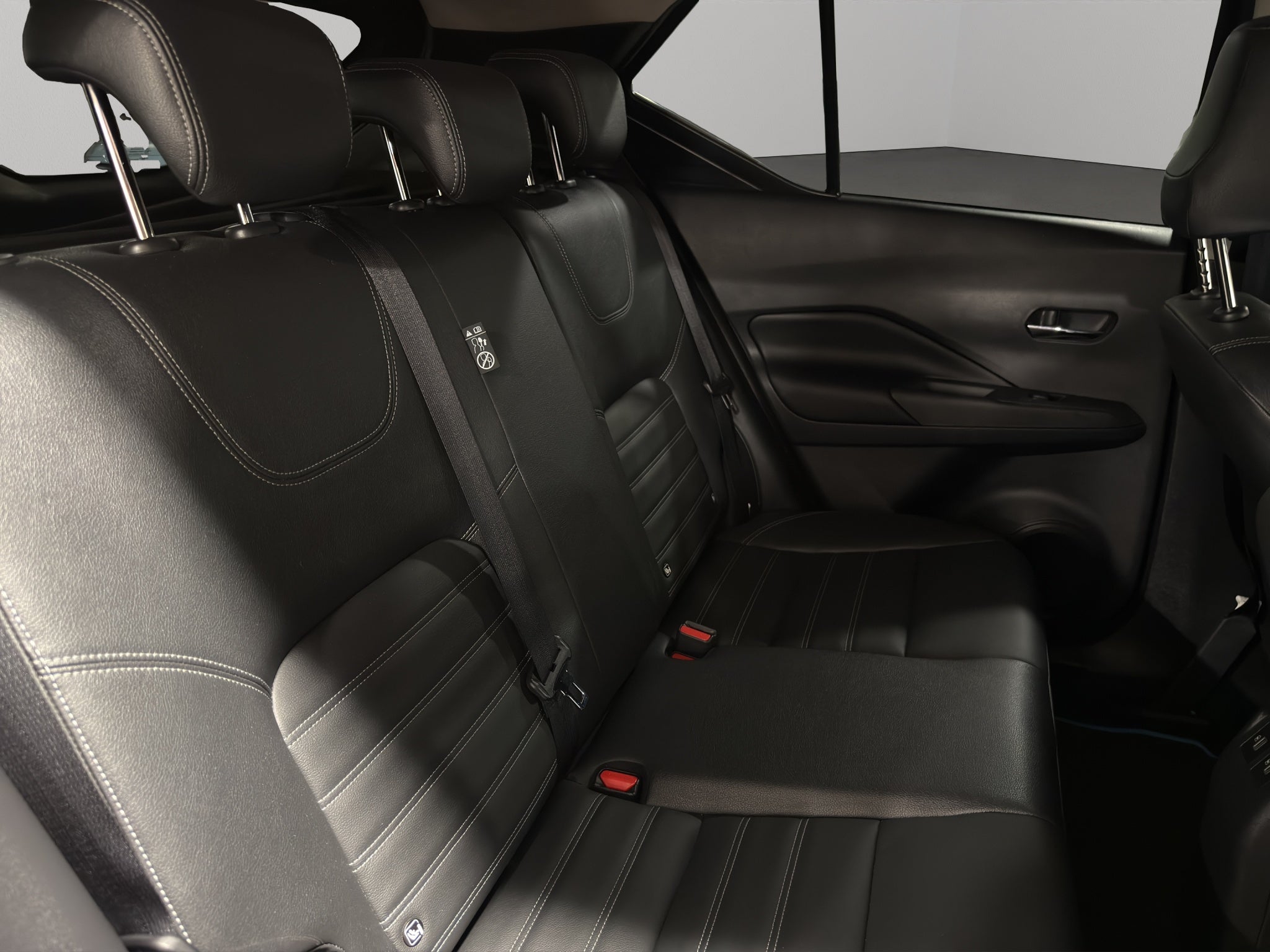 2026 Nissan Kicks VUD 5 pts. Play Advance e-Power, E-REV, TA, RA-17