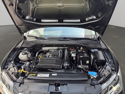 2019 Seat León 5 pts. ST Style, 150 HP, 1.4T, DSG, climatronic, QC, f. led, RA-17