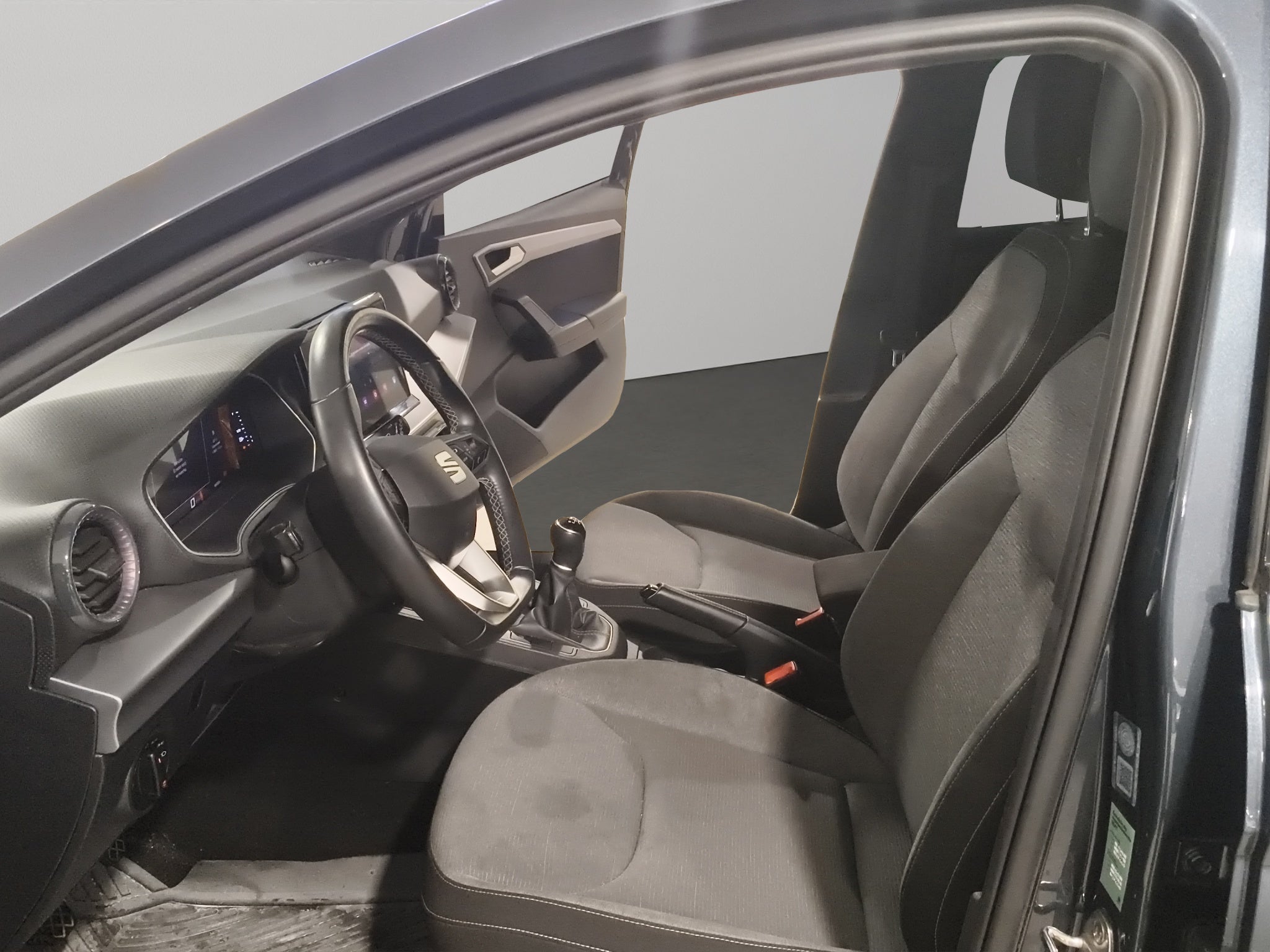 2023 Seat Ibiza 5 pts. Xcellence, 110 HP, 1.6l, TM5, a/ac., QC, f. led, RA-16