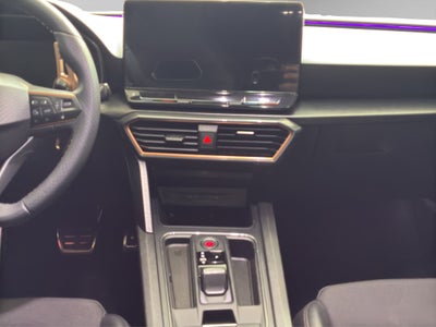 2024 Cupra León 5 pts. High, 300 HP, 2.0T, DSG, QC, RA-19 (línea anterior)
