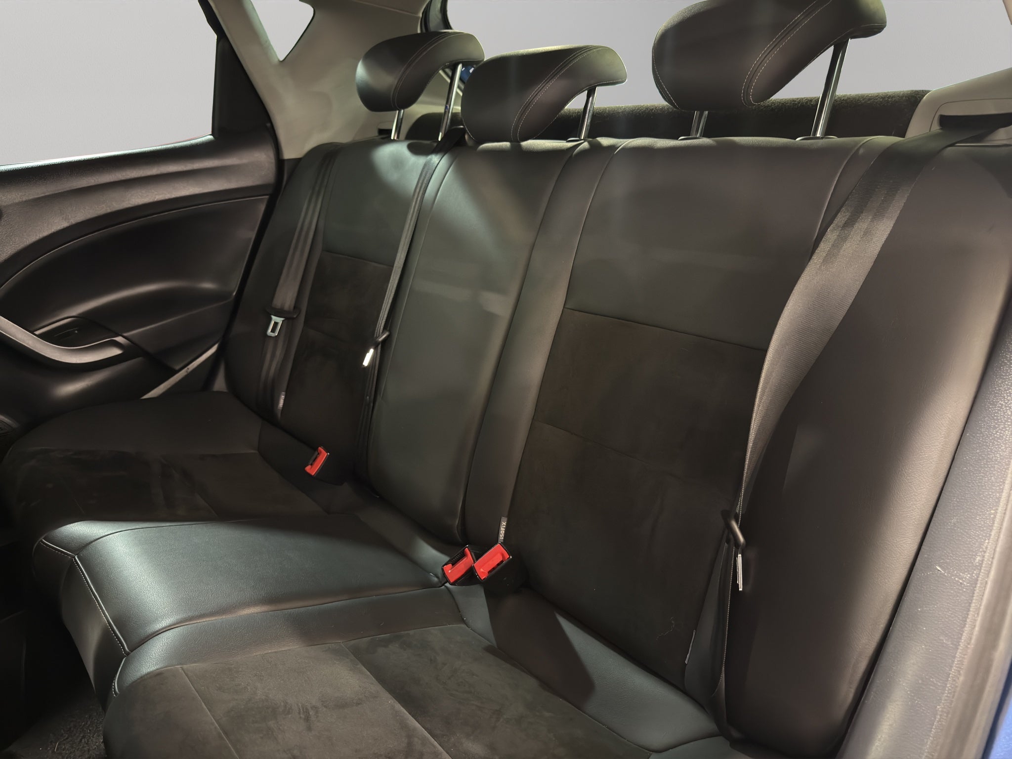 2015 Seat Ibiza 5 pts. Style, 105 HP, 1.6l, DSG, a/ac., QC, CD, RA-15
