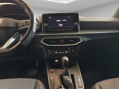 2023 Seat Arona VUD 5 pts. Xperience, 1.6l, climatronic, f. led, cámara reversa, RA-17