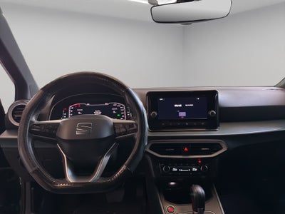 2023 Seat Arona VUD 5 pts. Xperience, 1.6l, climatronic, f. led, cámara reversa, RA-17