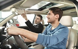 Schedule a test drive at Nissan Santa Clara in Ecatepec, México, México.